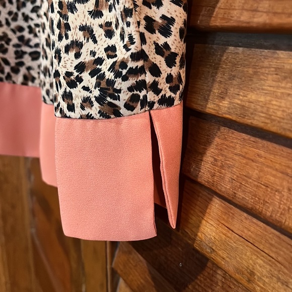 Leopard print summer button down tank - Picture 2 of 5